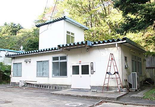 環境保全センター実験研究棟 写真
