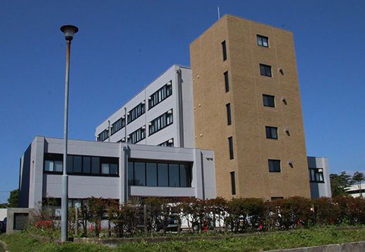 電子情報システム・応物系3号館 写真