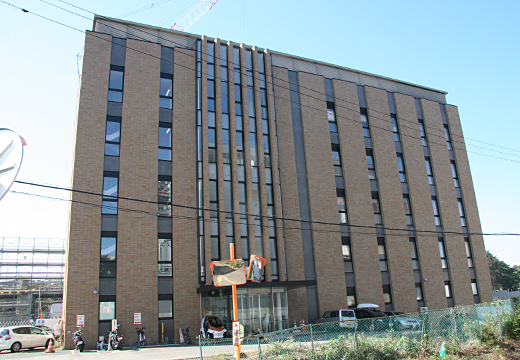 未来産業技術共同研究館 写真