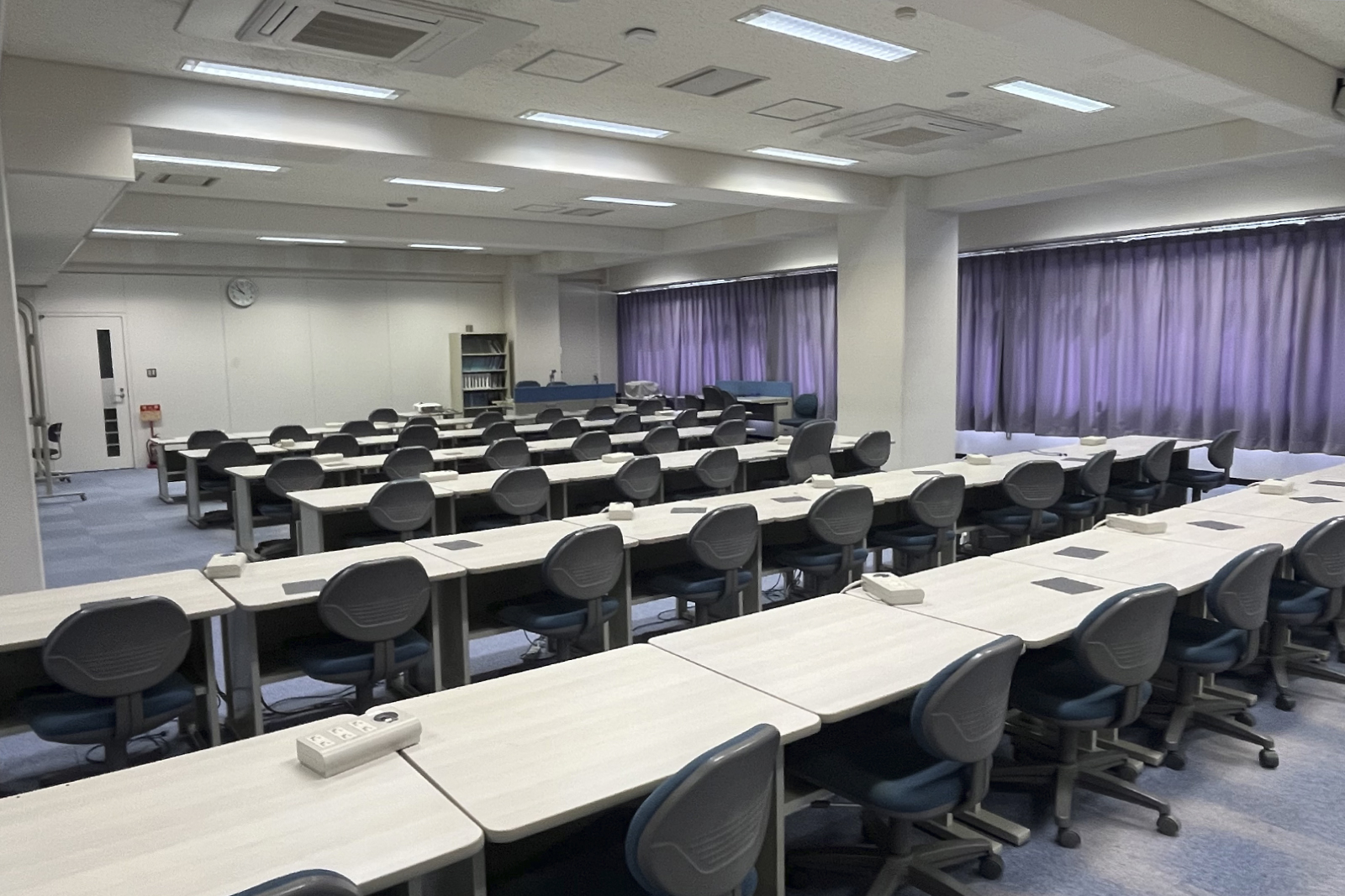 機械・知能系共同棟3階情報演習室 | 東北大学 工学研究科・工学部 機械・知能系共同棟3階情報演習室 | 東北大学 工学研究科・工学部